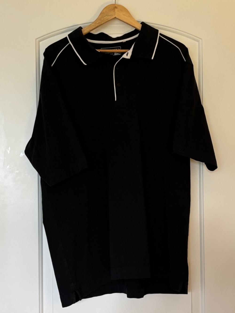 Cutter & Buck Black Short Sleeve Polo White Trim Men’s 2XL EUC